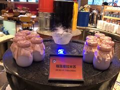 -咖啡苑自助餐厅·中国大饭店