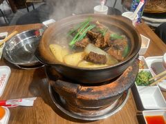 -阿润打边炉·鲜切鸡煲(华漕店)
