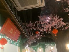 -荷塘秋月·本帮江浙菜(国权路店)