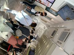-CoCo都可(湖滨银泰店B区店)