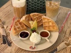 -漫咖啡(银泰创意城店)