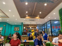 大堂-合合春饼·酱骨·东北菜(潘家园店)