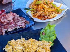 酸菜-老地方泥炉烤肉(总店)