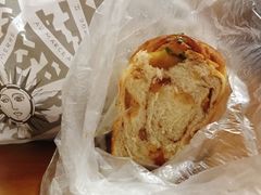 苹果肉桂面包-都恩客(高岛屋百货店)