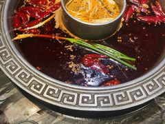 -杨肥肠火锅大排档(火车站花园店)