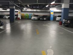 -梅赛德斯奔驰文化中心·停车场