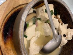 -沪华海鲜大酒楼(南汇店)