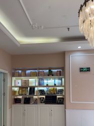 点击看大图 -Bollins波林丝•专研护发中心