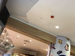 -LOG-ON(海港城店)