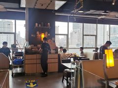 大堂-大头虾越式风味餐厅(光明广场店)