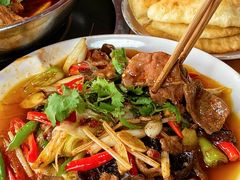-大众跷脚牛肉馆·非遗传承单位(峨眉山店)