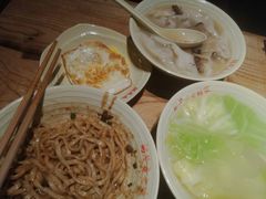素椒炸酱面-协茂森老钟家(保利店)