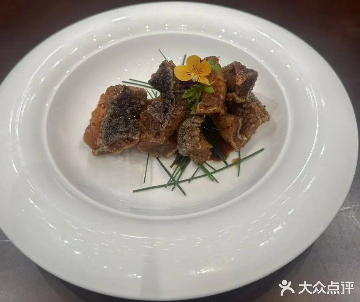 品鉴午间美味佳肴