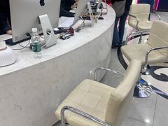 -咿呀口腔(光谷分院)