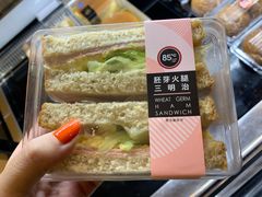 面包蛋糕-85度C(莆田方圆荟馨宜新天地店)