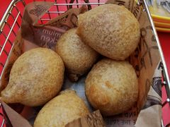 -BHC炸鸡(明洞总店)