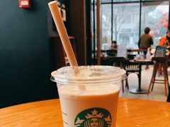 -星巴克(西安曲江银泰店)