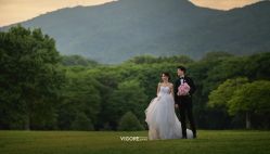 -雪中彩影婚纱摄影·微光艺术中心