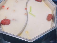 -新草堂锅物料理(泉城路店)