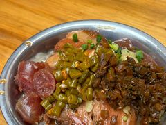 -梁阿婆廿年老牌扣肉糯米饭
