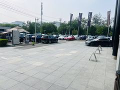 -奔驰利星行(北京花乡店)