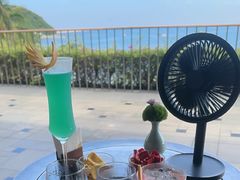 -日落吧·海景咖啡厅·餐酒吧·鸡尾酒·下午茶·乐队表演·浪漫夕阳·三亚文华东方酒店
