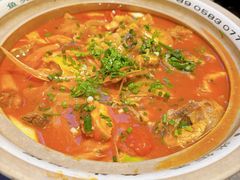 -魏铭鱼头捞饭(晋阳路店)