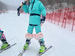 -亚布力新体委滑雪场