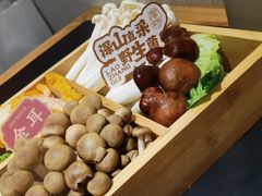 -廖掌柜·重庆鲜货火锅(上海首店)