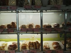 -黑森林饼皇(石龙路总店)