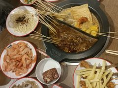 -言玖鲜火锅串串披萨自助(益田假日店)