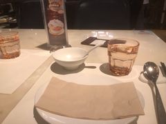 -港丽餐厅(高德置地店)