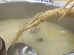 -朴小妹人参鸡汤火锅(长白山万达店)