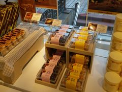 -好利来(革新店)