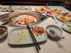 -佰烧海鲜烤肉火锅自助(世茂国际广场店)