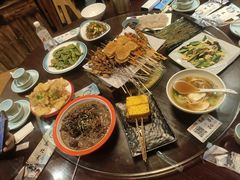 -雪乡阁东北农家菜(颛桥约好休闲街店)