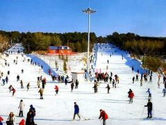 -棋盘山冰雪大世界