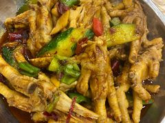 -江城燕子大排档(江汉路步行街店)