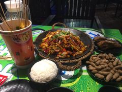 -耍都美食广场