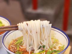 -窄巷口生烫牛肉米线(客村店)