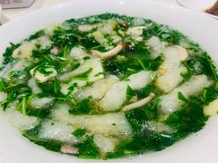 -品悦酒店(三林古镇店)