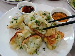 生煎馄饨-小实惠嘉(威海路店)