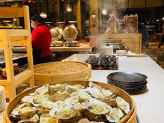 -鲜艳全日餐厅(长江之舟华邑酒店)