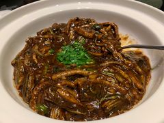 油爆鳝丝-老正兴菜馆(福州路店)