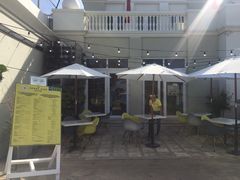 -The Sunny Side Cafe Station 1