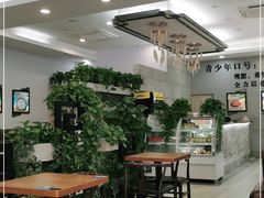 大堂-爱乐信甜品(石湾店)