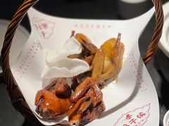 -鸽子侯·家宴·平价海鲜(市图书馆店)