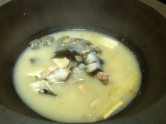 咕嘟草帽鱼-咕嘟草帽鱼·牛奶一样的鲜鱼汤(包河万达广场创始店)