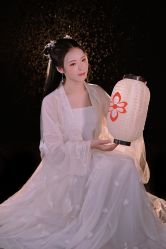 -汉仪华裳汉服馆(打浦桥店)