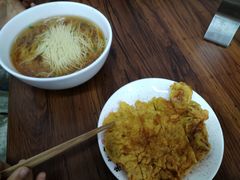 -朱新年·苏式汤团·面点(北寺塔店)
